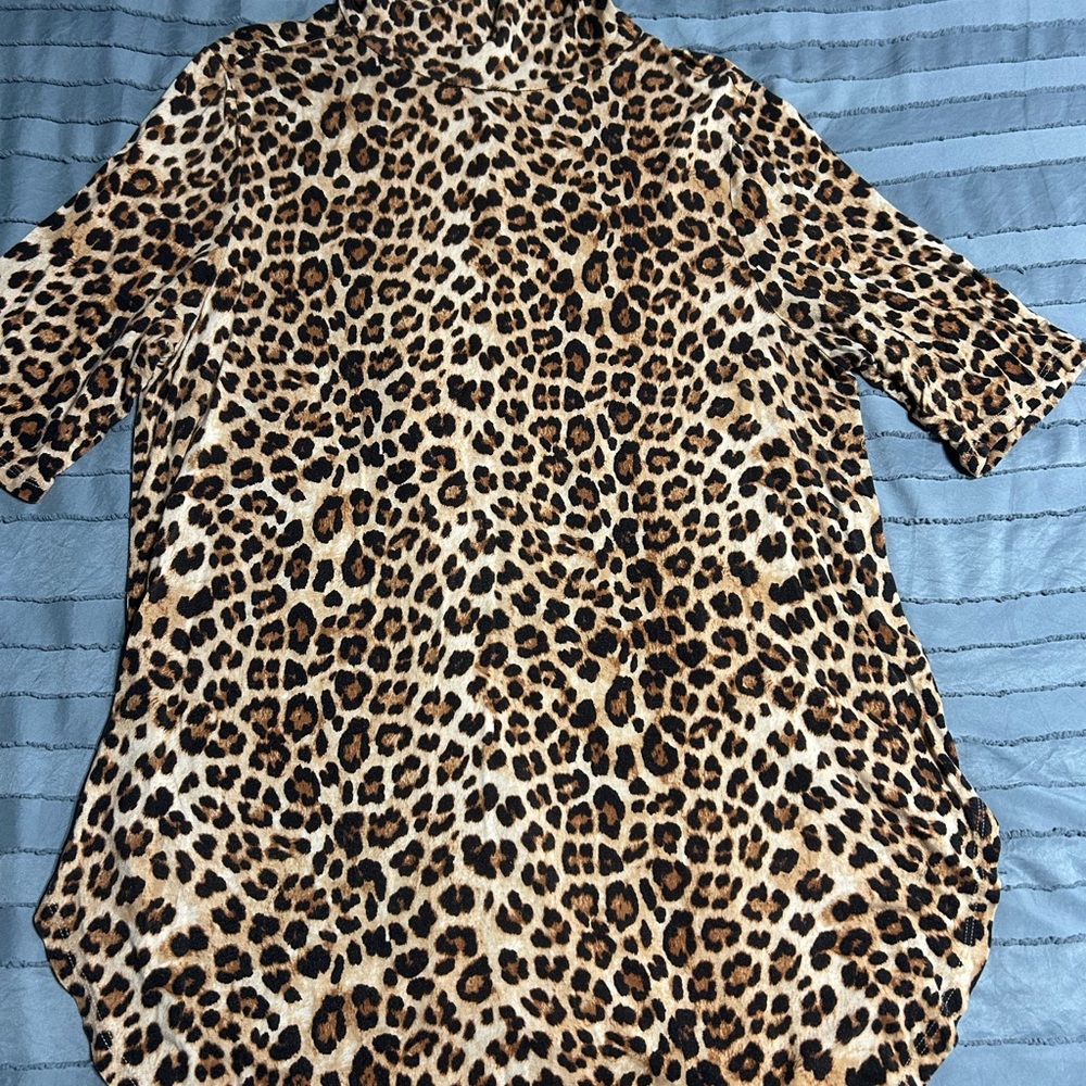 Leopard Print Women’s Short-Sleeve Top - Tan/Black